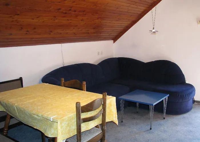 بيت ضيافة And Milena